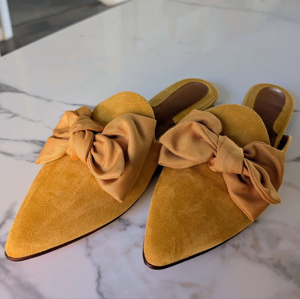 Bow Mules